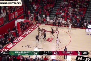 身材高大持球得分型侧翼！基肖恩·霍尔大学集锦！模板米德尔顿！